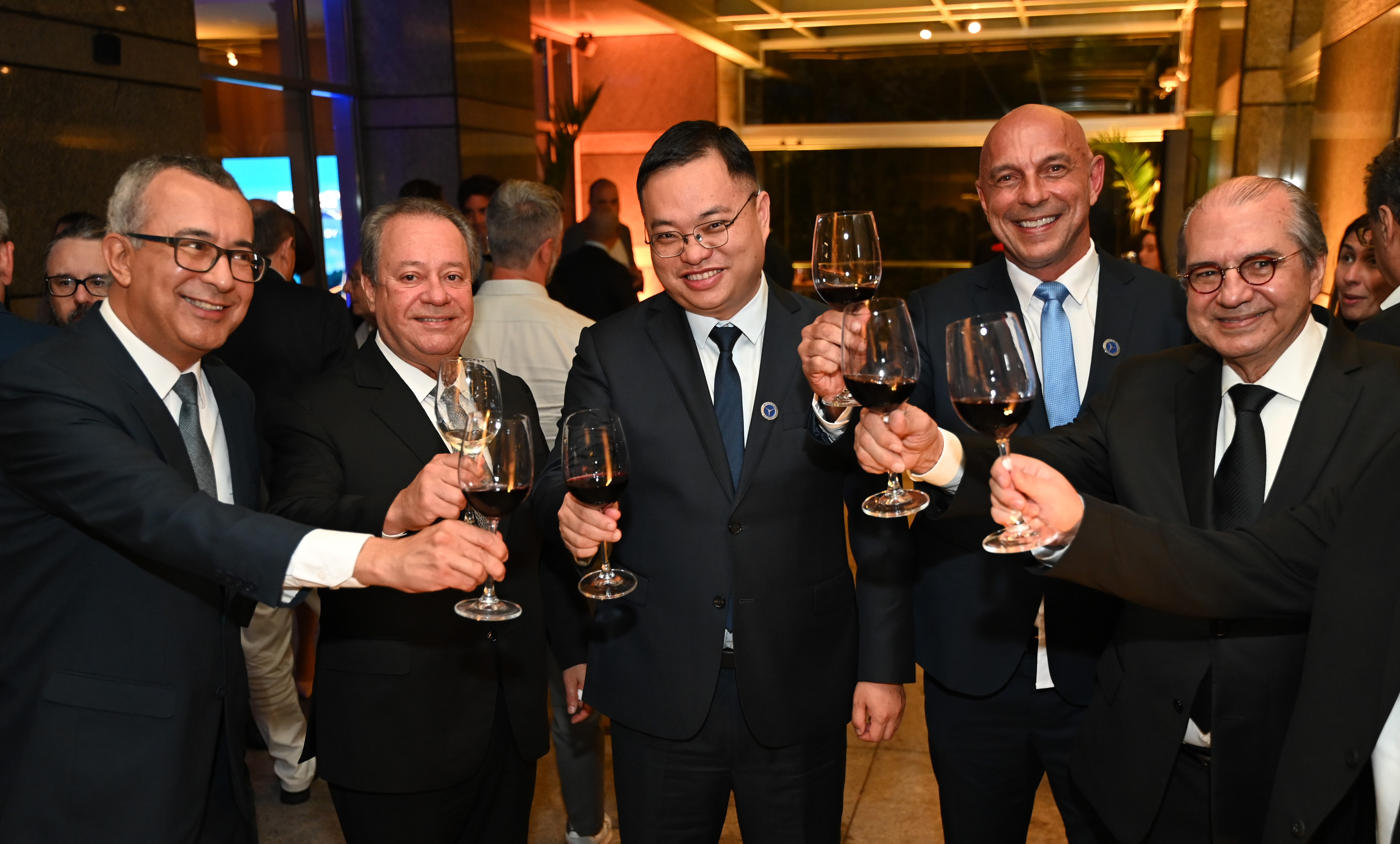 鉴黑担保网(jhdbw)·最具权威唯一维权担保平台